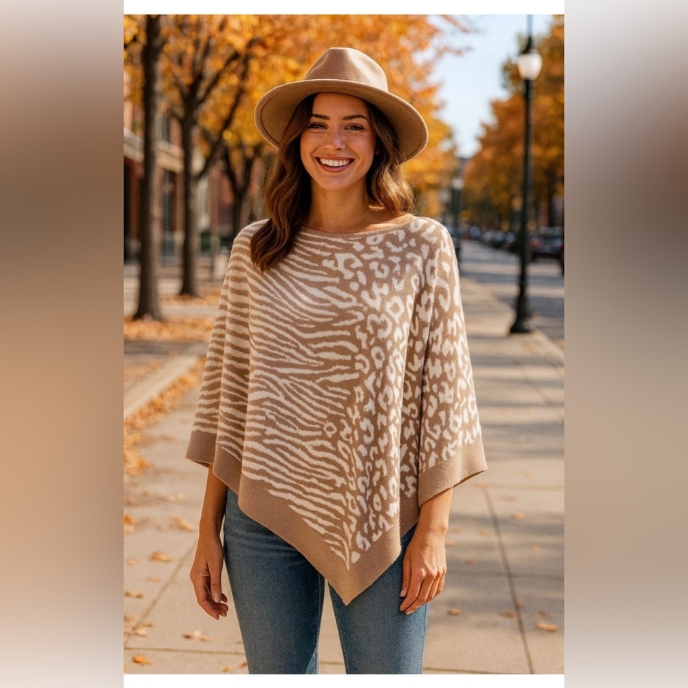 Barefoot Dreams Ocean Breeze Poncho Faded Rose Animal Cozy Chic Ultra Lite